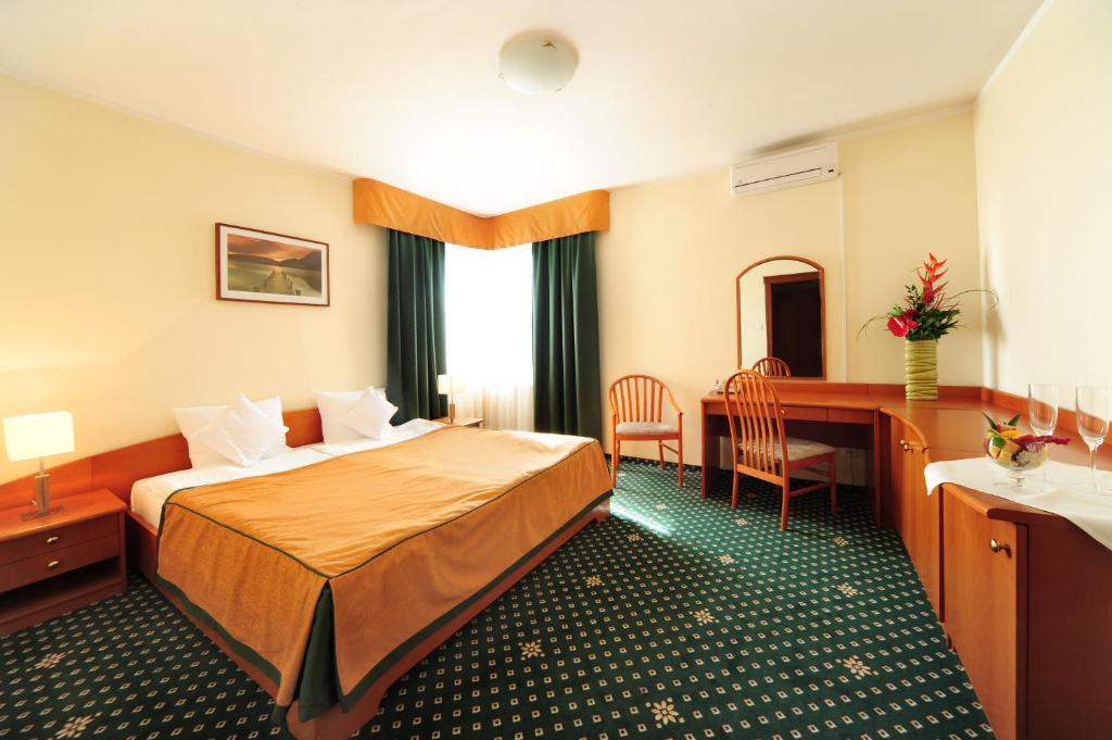 Hotel T&T พอซนาน ห้อง รูปภาพ