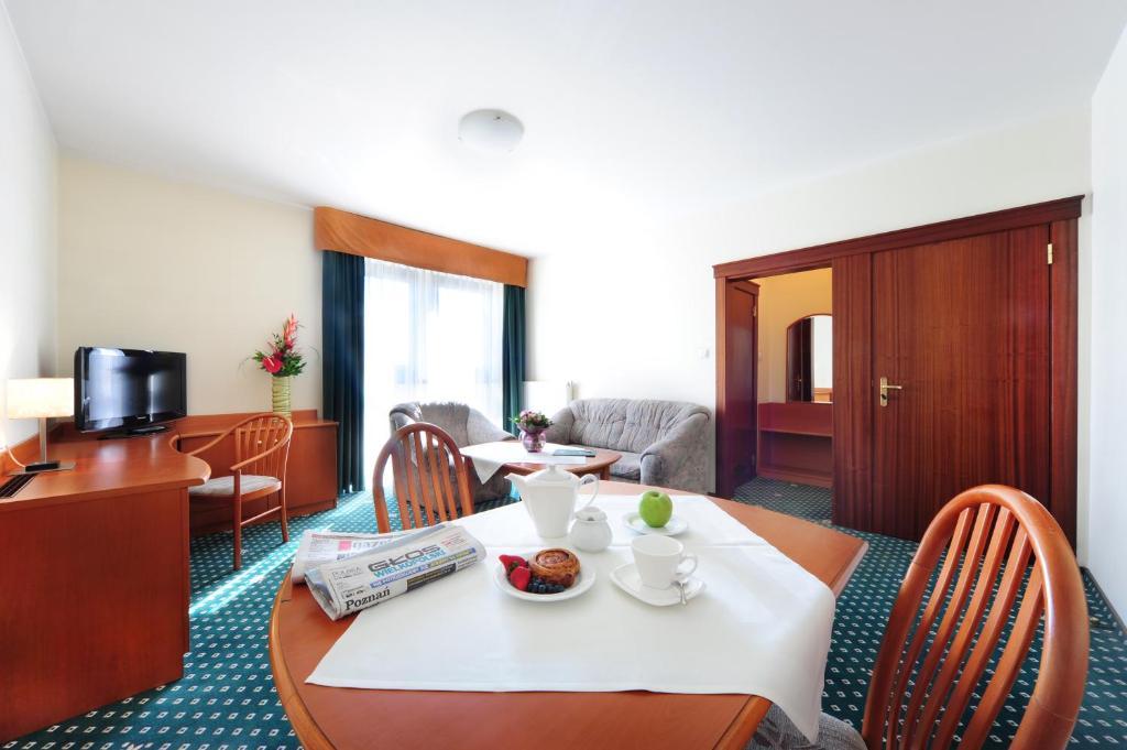 Hotel T&T พอซนาน ห้อง รูปภาพ